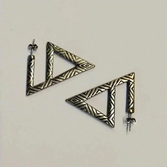 Jewelry - Vintage Silver Geometric Earrings